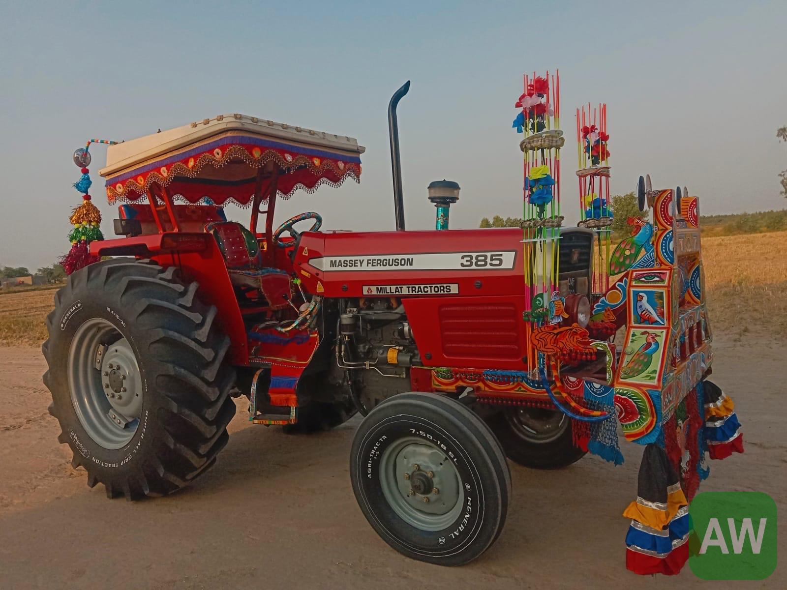 Massey Ferguson 385