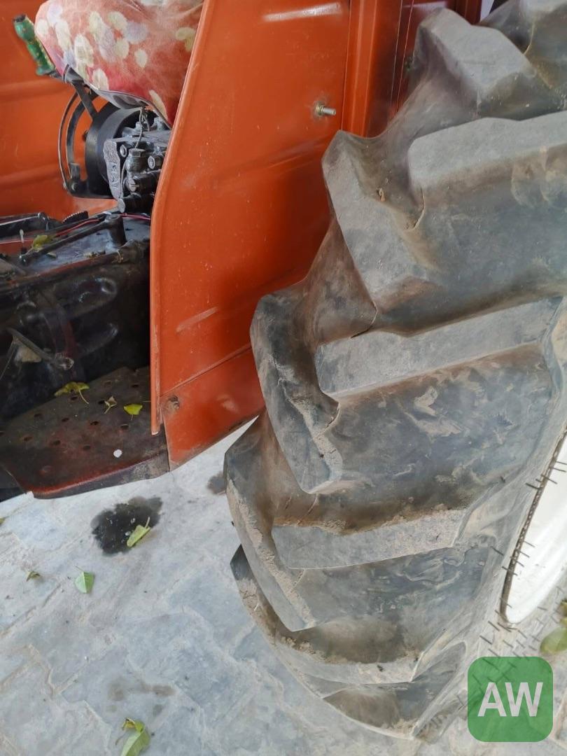 New Holland 480