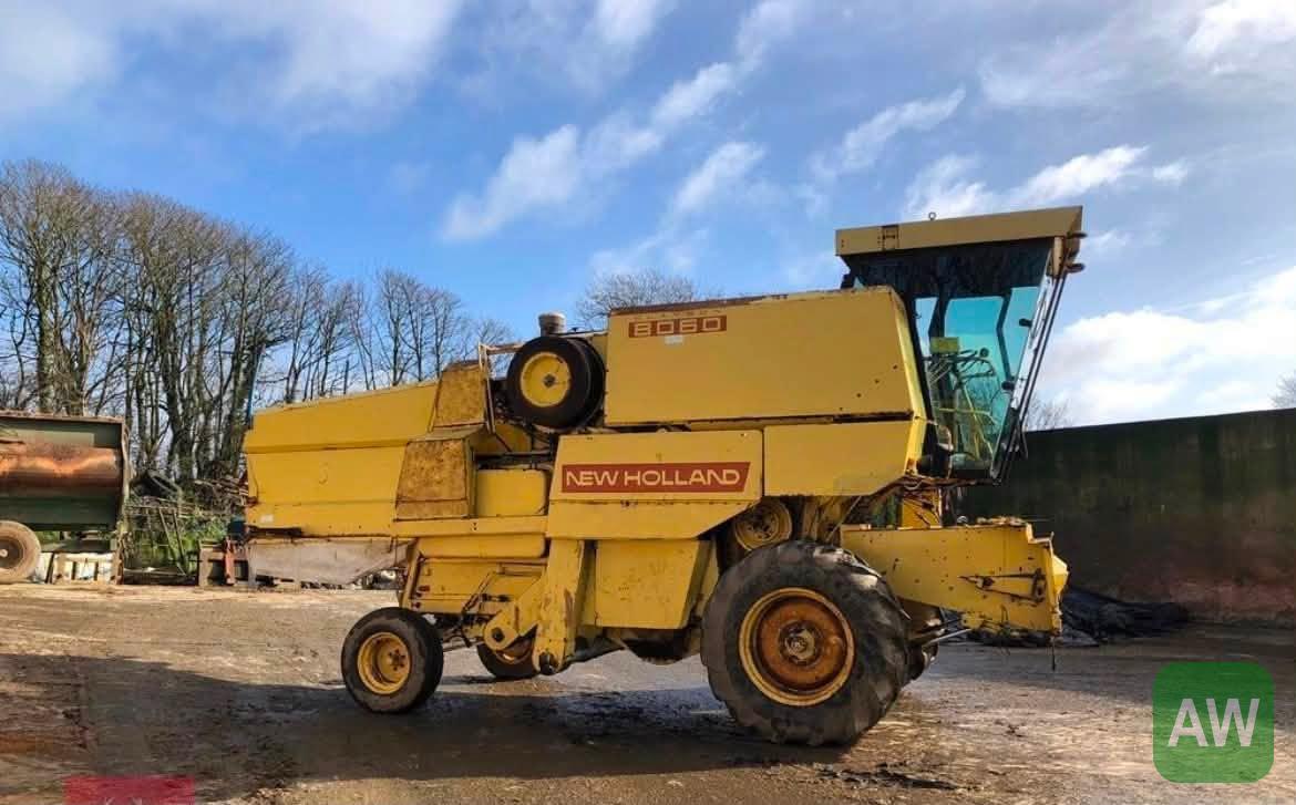 New Holland 8060