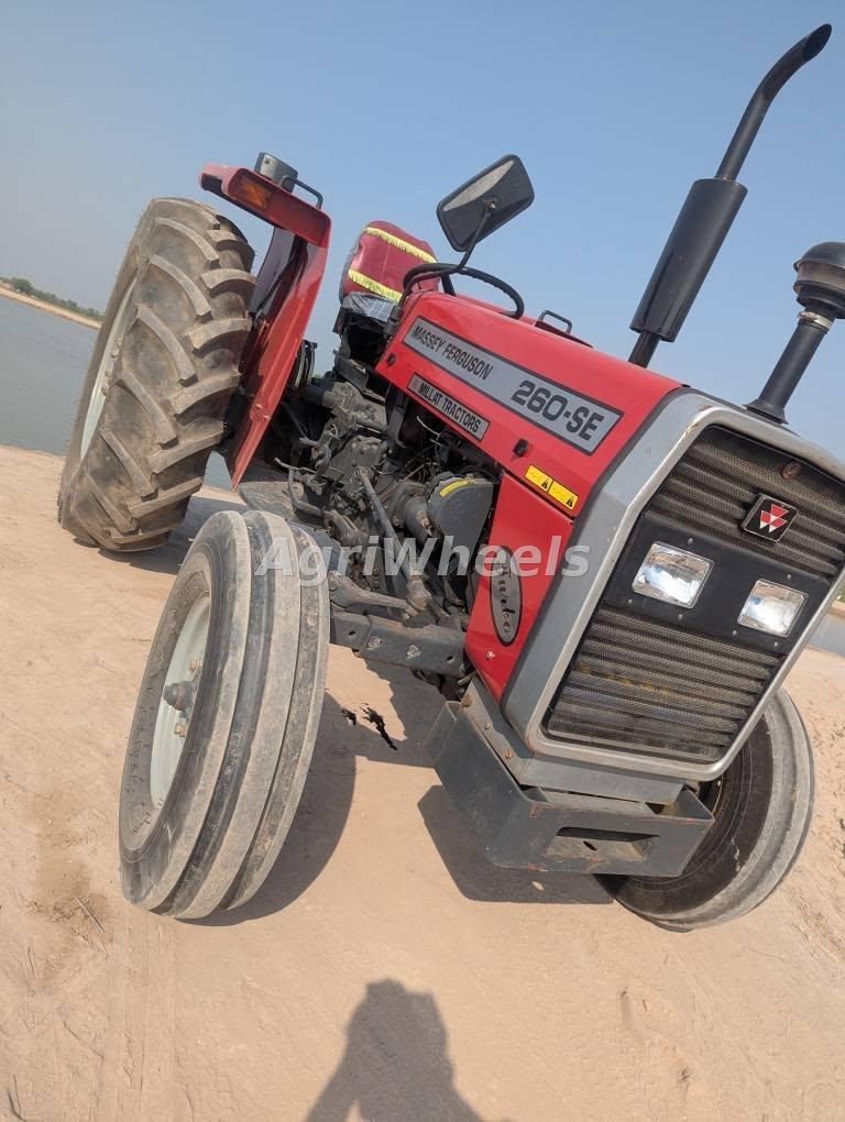 Massey Ferguson 260 Model 2024